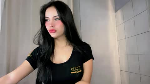 Snapshot of my_other_half chatting on 10-07-25, 06:10 Serena online show from 10-07-25, 06:10