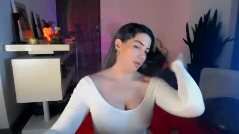 Snapshot of myahangel chatting on 04-15-26, 11:16 Myah Angel online show from 04-15-26, 11:16