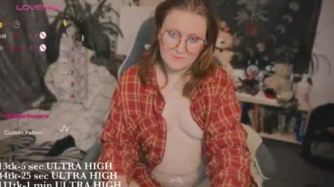 Kate online show from 09-23-25, 12:24