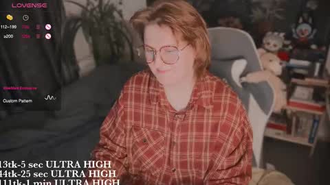 Kate online show from 11-23-25, 10:42