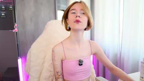 Lana online show from 03-18-26, 07:22