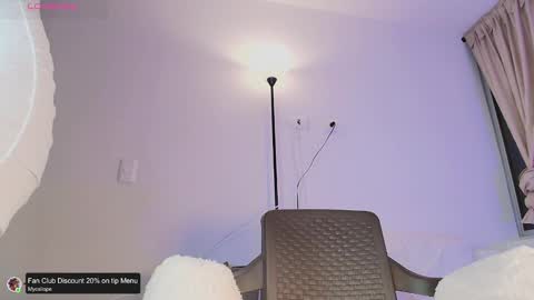 Snapshot of mycaliope chatting on 02-17-25, 12:43 Caliope online show from 02-17-25, 12:43