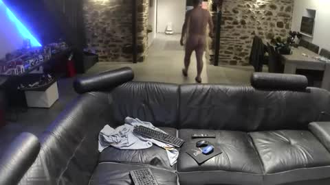 Snapshot of myckadow chatting on 02-08-26, 08:56 AlexSynopsis online show from 02-08-26, 08:56