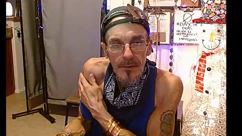 Snapshot of mycock4u247 chatting on 12-25-24, 04:44 LA MARIPOSA DE MARICOPA online show from 12-25-24, 04:44