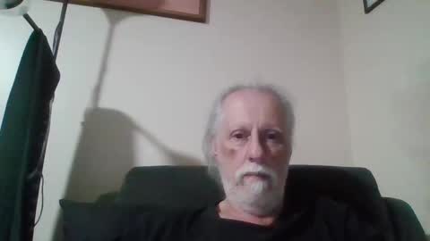 Snapshot of myheartandsoul1 chatting on 11-24-25, 11:32 myheartandsoul1 online show from 11-24-25, 11:32