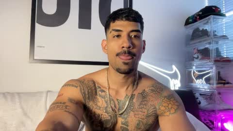 Myke esthetic online show from 09-21-25, 09:27