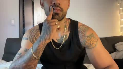 Myke esthetic online show from 07-27-26, 02:29