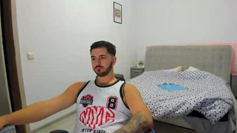 Mike online show from 10-11-25, 04:05