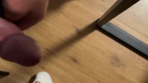 Snapshot of mykytoy chatting on 09-10-25, 12:10 mykytoy online show from 09-10-25, 12:10