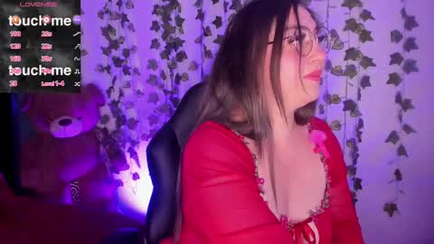 Snapshot of myla_mayfield chatting on 09-30-25, 11:37 Myla online show from 09-30-25, 11:37