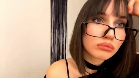 Snapshot of mylittlemolly chatting on 11-24-25, 03:56 mylittlemolly online show from 11-24-25, 03:56