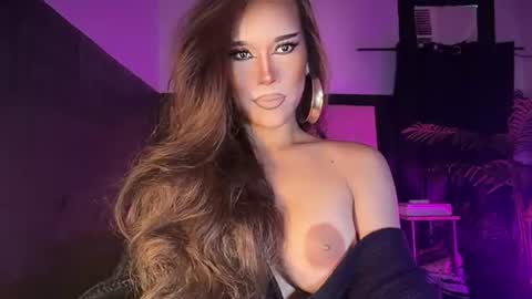 Snapshot of mylovingsofia chatting on 07-29-26, 05:33 GODDESS SOFIA take me private show or passwordshow i cum to you online show from 07-29-26, 05:33