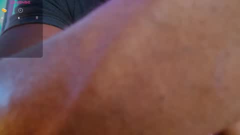 Snapshot of mylowallacee chatting on 11-24-25, 07:24 Mylo Wallace online show from 11-24-25, 07:24