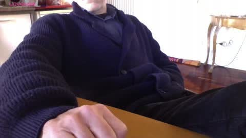 Bi sexy guy lovense hush is on private is open or password show tip if you like. online show from 03-06-25, 07:47