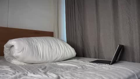 mynameismartin online show from 10-25-25, 07:49