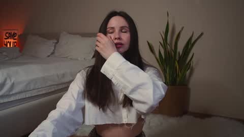 Snapshot of mynaughtynights chatting on 11-12-25, 09:10 Sima online show from 11-12-25, 09:10