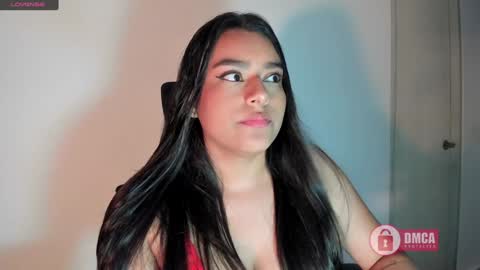 Snapshot of mypretty_isabella chatting on 12-28-24, 02:54 Bella online show from 12-28-24, 02:54