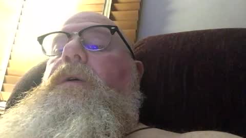 Snapshot of myqueen76myqueen76 chatting on 02-09-26, 03:43 myqueen76myqueen76 online show from 02-09-26, 03:43