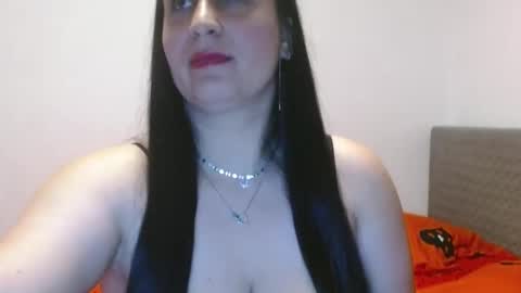 myravixena21 online show from 05-10-26, 10:04