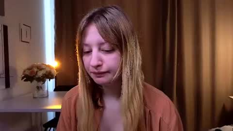 Snapshot of mysmila chatting on 06-12-26, 07:07 mysmila online show from 06-12-26, 07:07