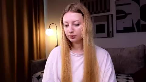 Snapshot of mysmila chatting on 06-14-26, 01:35 mysmila online show from 06-14-26, 01:35