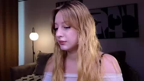 Snapshot of mysmila chatting on 07-06-26, 02:14 mysmila online show from 07-06-26, 02:14