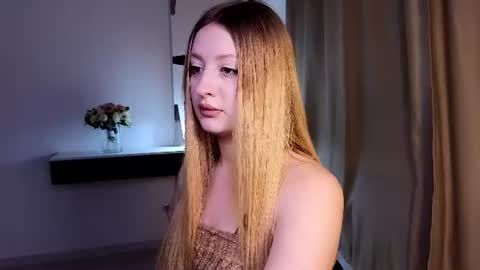 Snapshot of mysmila chatting on 07-13-26, 01:03 mysmila online show from 07-13-26, 01:03