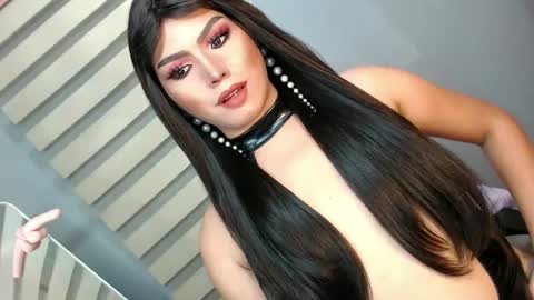 Snapshot of mysterious_diva chatting on 02-17-25, 12:21 SUPPORT GODDESS TRISHA AND DONT FORGET TO FOLLOW ME online show from 02-17-25, 12:21