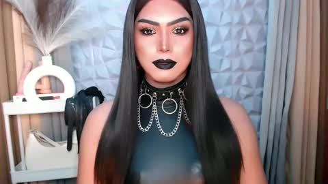 Snapshot of mysterious_diva chatting on 10-19-25, 05:19 SUPPORT GODDESS TRISHA AND DONT FORGET TO FOLLOW ME online show from 10-19-25, 05:19