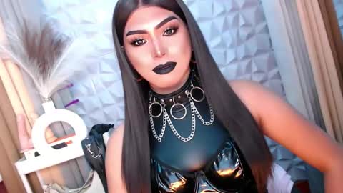 Snapshot of mysterious_diva chatting on 10-30-25, 02:57 SUPPORT GODDESS TRISHA AND DONT FORGET TO FOLLOW ME online show from 10-30-25, 02:57