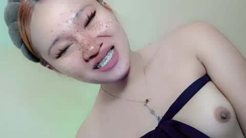 Snapshot of mysterious_honeyghe chatting on 06-27-26, 02:05 mysterious_honeyghe online show from 06-27-26, 02:05