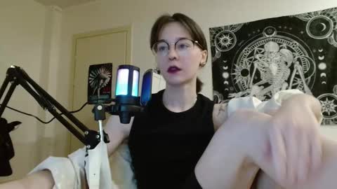 Snapshot of mysterious_toy chatting on 01-13-26, 04:23 Eve online show from 01-13-26, 04:23