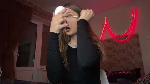 mysterious_wink online show from 12-05-25, 05:31