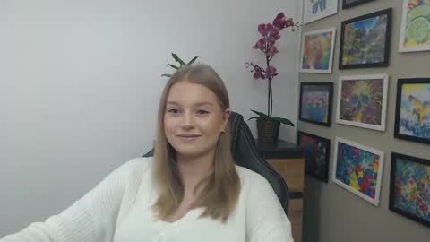 Snapshot of mysteryericax chatting on 03-03-26, 01:50 Erica online show from 03-03-26, 01:50