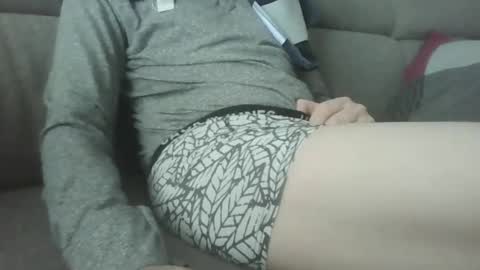 Snapshot of mysteryguy1990 chatting on 10-26-25, 02:23 mysteryguy1990 online show from 10-26-25, 02:23