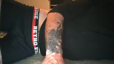 Snapshot of mysterymyn chatting on 10-13-25, 04:56 mysterymyn online show from 10-13-25, 04:56