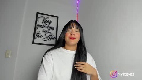 Elena online show from 01-15-25, 02:49