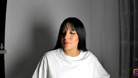 Elena online show from 01-24-25, 03:43