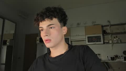 Snapshot of mystic_evan chatting on 09-14-25, 10:42 Evan Brown online show from 09-14-25, 10:42