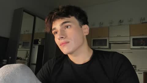 Snapshot of mystic_evan chatting on 09-25-25, 12:14 Evan Brown online show from 09-25-25, 12:14