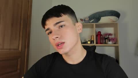 Snapshot of mystic_evan chatting on 10-26-25, 11:09 Evan Brown online show from 10-26-25, 11:09