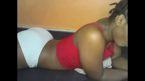 mystic_linna online show from 05-16-26, 03:03