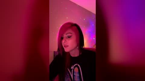 Snapshot of mystical_divinity chatting on 07-19-26, 10:46 mystical_divinity online show from 07-19-26, 10:46