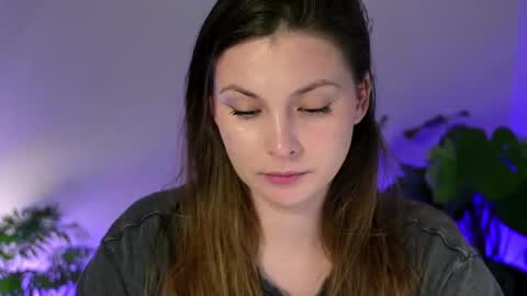  Eve  online show from 10-21-25, 09:04