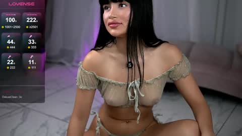 mysticlayla online show from 11-05-25, 04:45