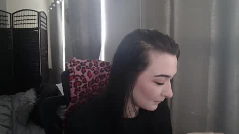 MysticMuse online show from 03-08-25, 02:30