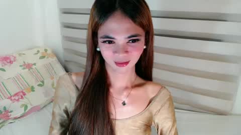 Snapshot of mysticofcum22 chatting on 06-16-26, 02:47 Krestine online show from 06-16-26, 02:47