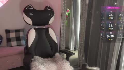 Snapshot of mysticxkitty chatting on 02-03-25, 04:41 Kamile Get to know me better Subscribe to my OnlyFans Mysticxkitty online show from 02-03-25, 04:41