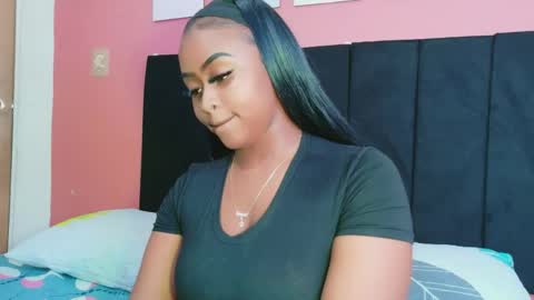 Snapshot of mysugarmoomy chatting on 05-19-26, 01:56 mysugarmoomy online show from 05-19-26, 01:56