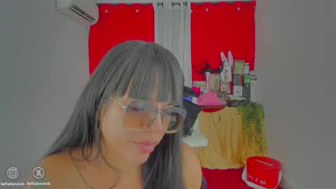 Snapshot of mysweetdanny chatting on 02-06-26, 05:56 IG belladanielab online show from 02-06-26, 05:56